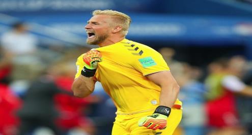 تشيلسي وروما مهتمان بالتعاقد مع شمايكل